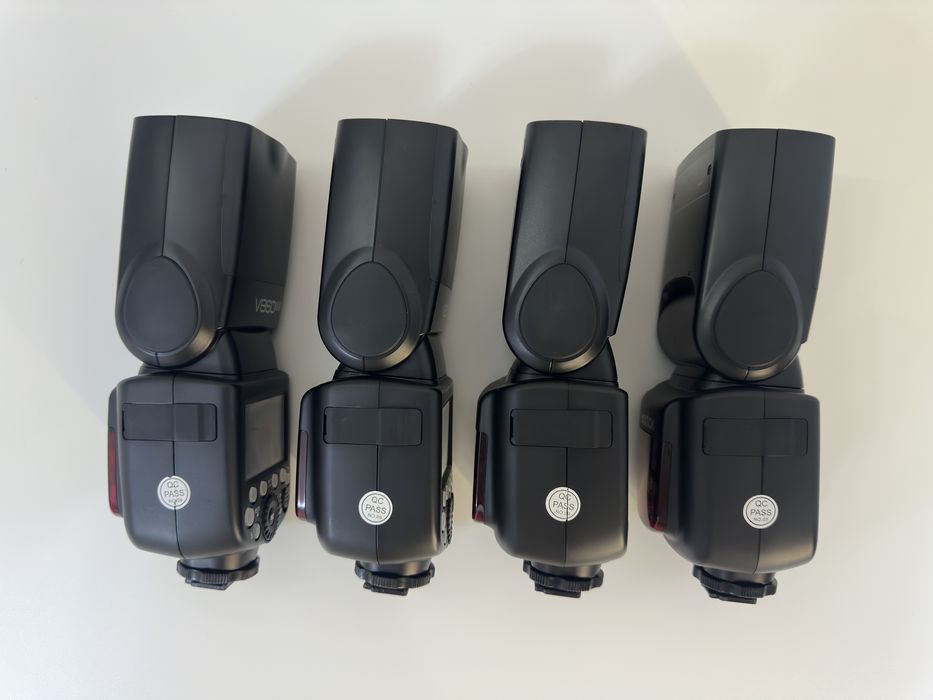 Blit Godox V860II S dedicat Sony