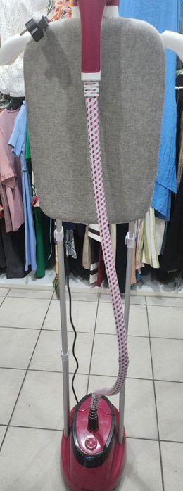 Паровой утюг в отличном состоянии