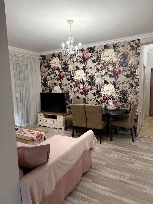 Poprietar vand apartament