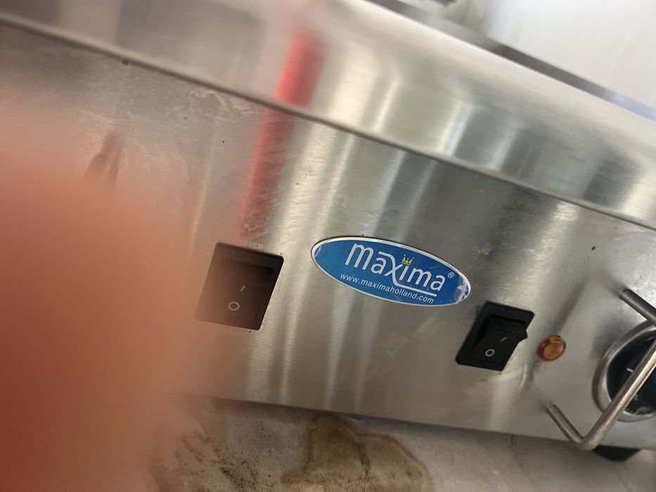 Grill maxima trifazic