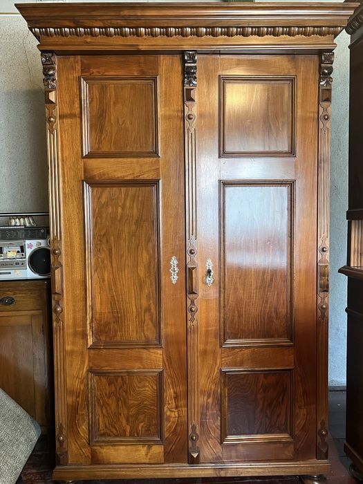 Set mobilier săsesc din lemn masiv - cca. început de secol XX