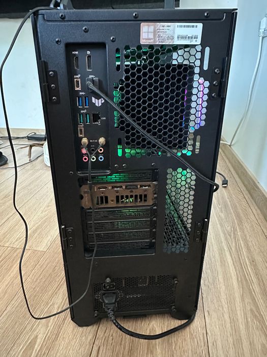 Геймърски компютър i7-14700F + RTX 4060 Ti 16GB — 32GB DDR5, 1TB NVMe
