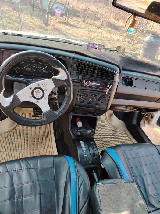 Продам гольф 3 объем 1.8