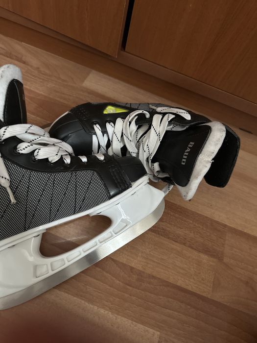 Коньки  Baud 36 размер