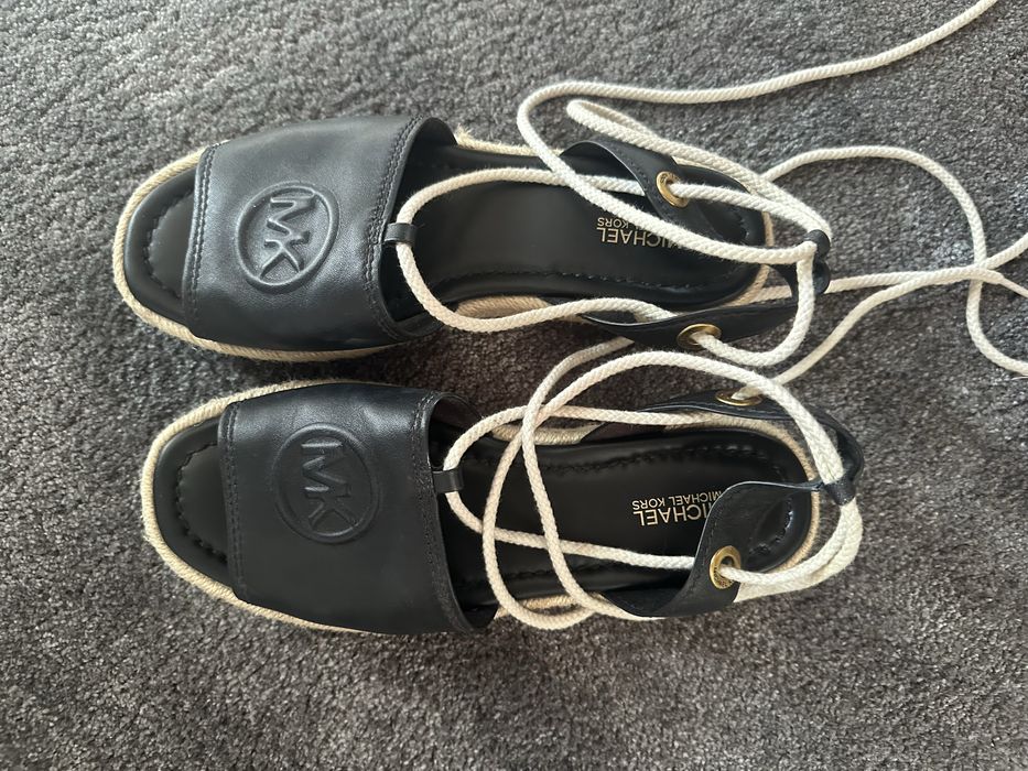 Маркови сандали Michael Kors -38 размер