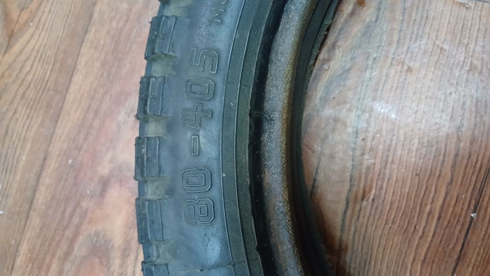 Резина на Восход на Яву.