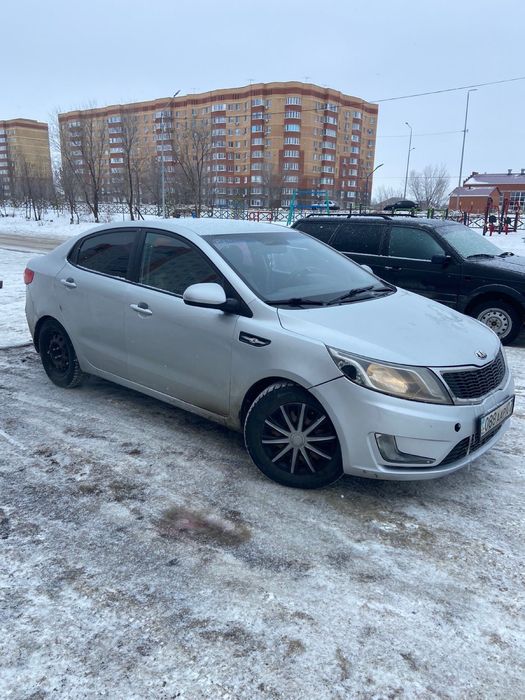 Продам машину Киа рио