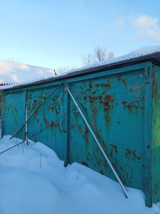 Торг имеется отличный гараж