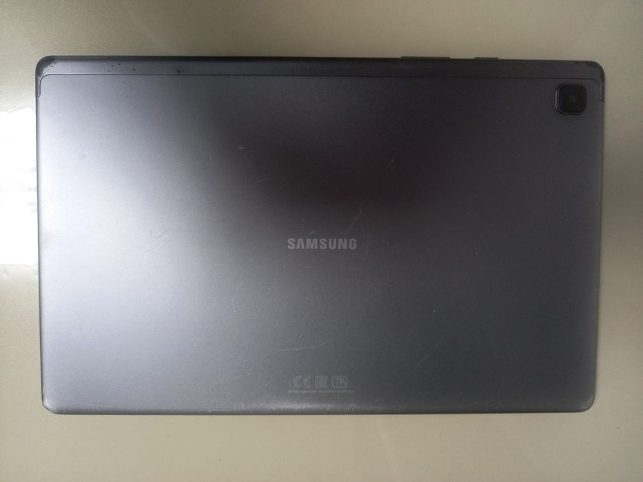 Продам планшет Самсунг tab 7