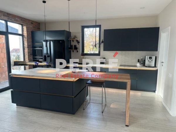 Продава се Къща в с. Кошарица, Област Бургас - 185 кв.м за 1730 €/кв.м - Снимка #2