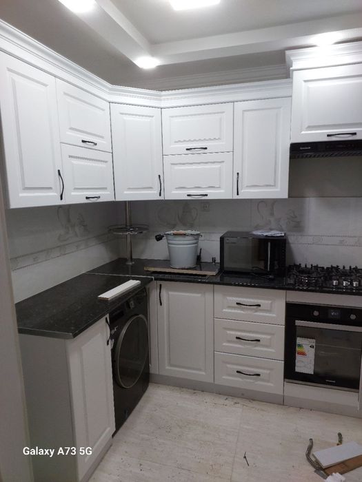 Кухоный  мебел  на  заказ