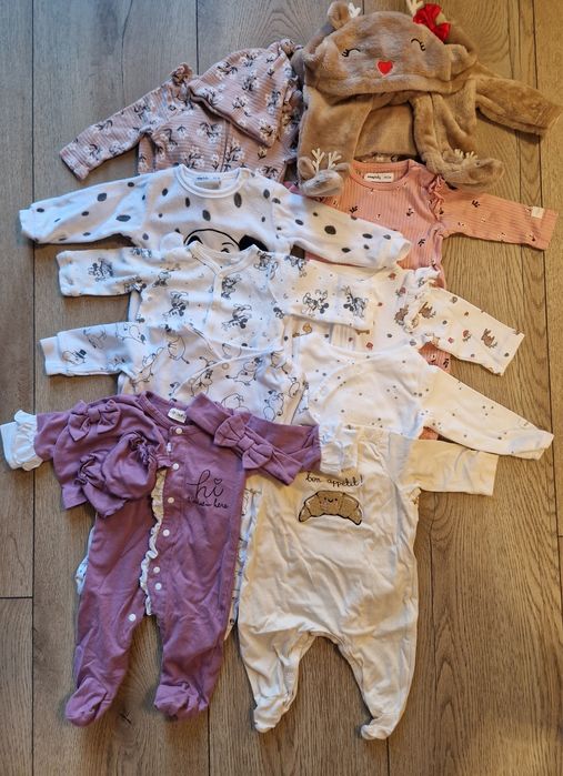 Лот бебешки дрехи 0-3м