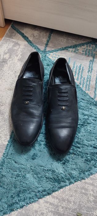 Продам Мужскую  обувь .