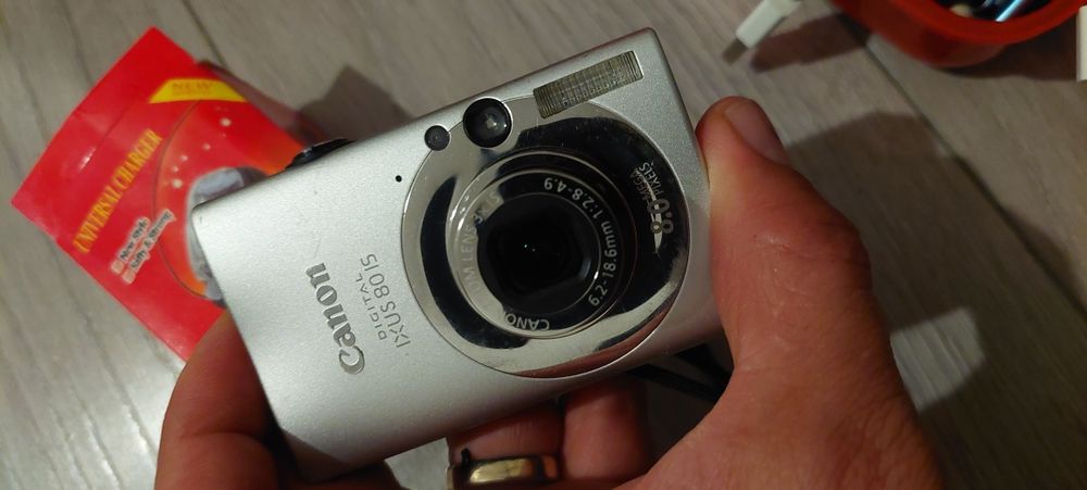 Canon Ixus 80is cu defect