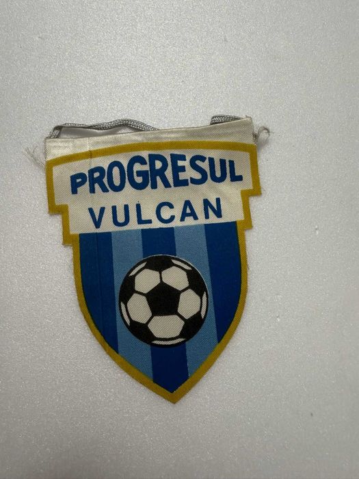 Embleme RAPID BUCURESTI, Progresul Vulcan, Armata Campulung, Buzau