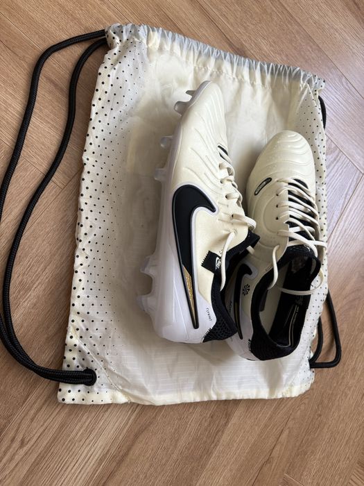 продаю nike tiempo legend 10 elite FG