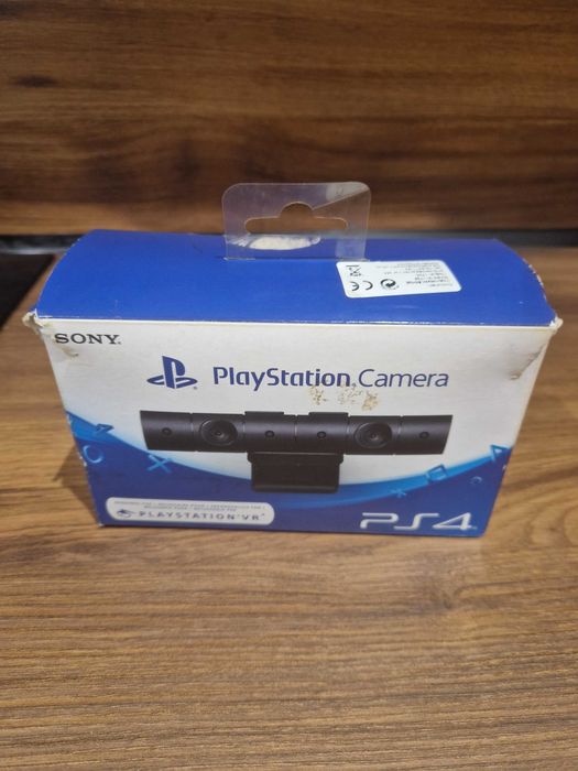 Продавам камера за PlayStation 4