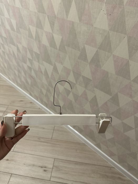 Вешалки 200 тг штук