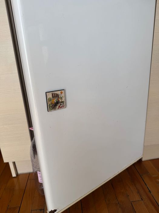 Mini Frigider Arctic