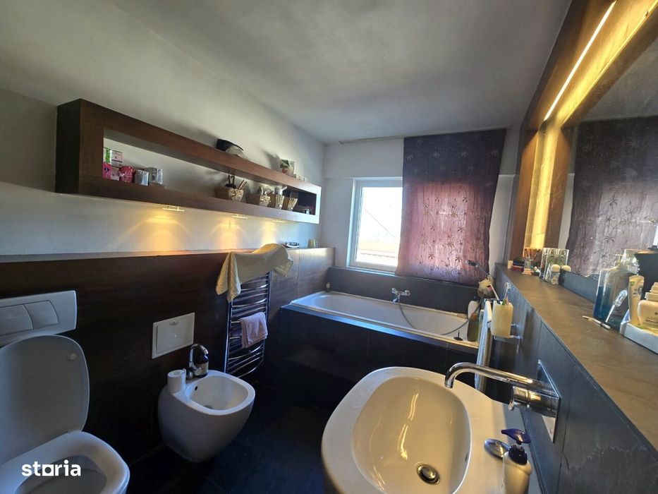 Vanzare apartament, 65 mpu Stefan Cel Mare nr 16, bloc 1984