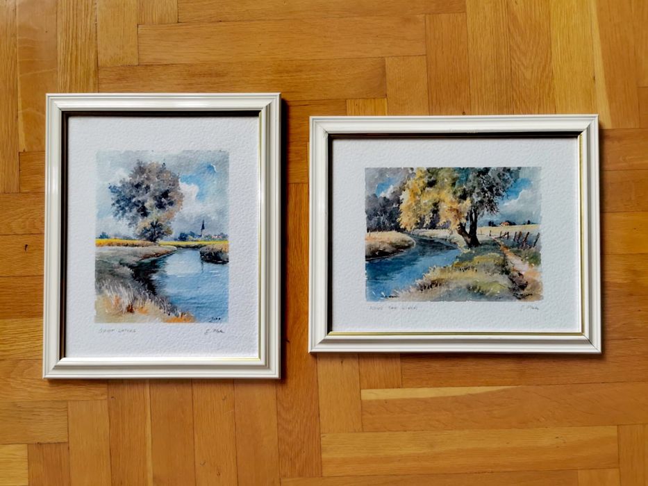 Антикварни картини в бели рамки авторски подписани цената е за 4 бр.