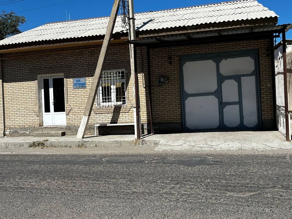 8 sotixli markazdan xovli