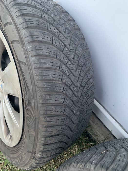 Jante Tabla 205/55R16 cu cauciucuri All Season + capace Bmw