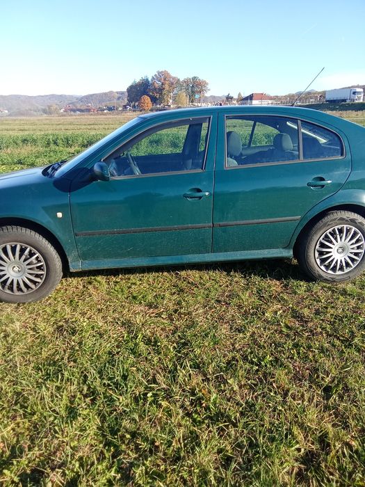 Vând Skoda Octavia