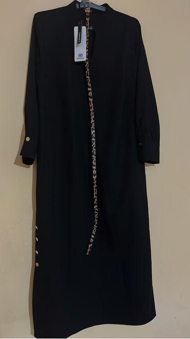 Платья Пиена 50-52размер новый