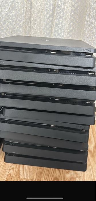 SonyPlayststion 4 slim