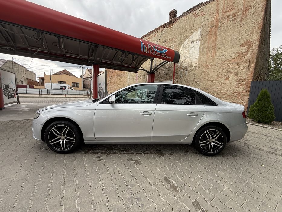 Audi a4 b8 2.0tdi caga 143cp km real !