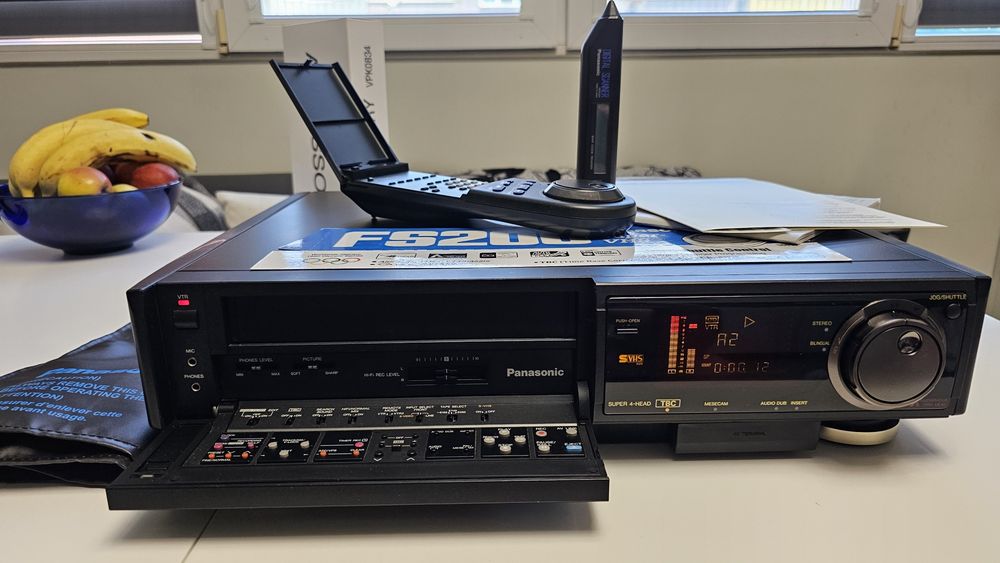 Panasonic NV-FS200 SVHS video recorder! *Колекционерски УНИКАТ *!