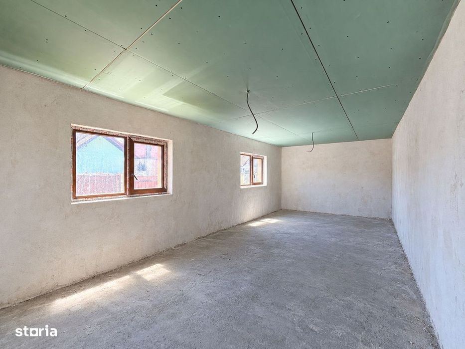 Oportunitate de investitie: Casa individuala - 4 camere, teren 300 mp