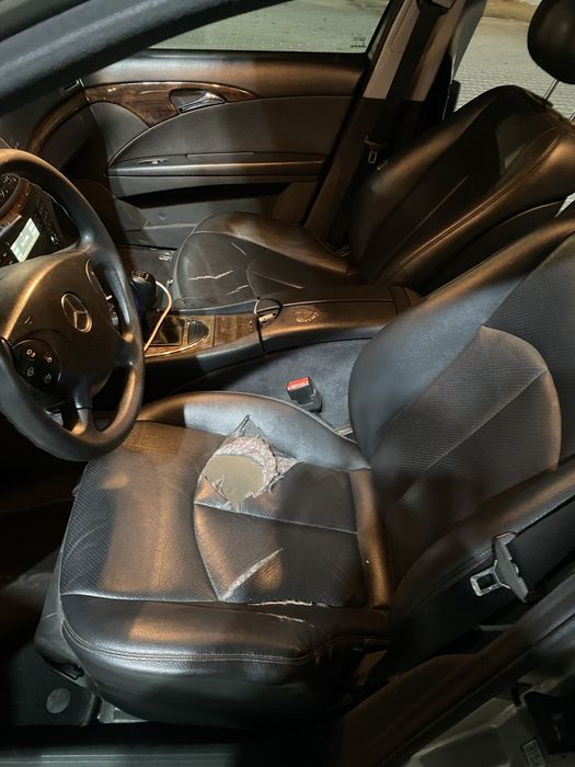 Mercedes-Benz E220 CDI W211 – 2005 Manual | 453.600 km | 3.300 € | Timișoara