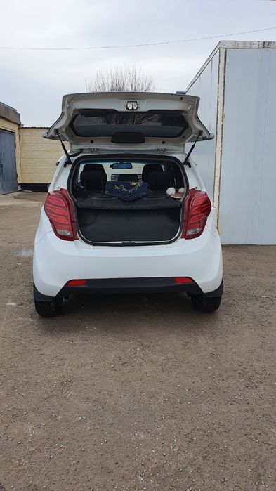 Spark sotladi 2014 yil