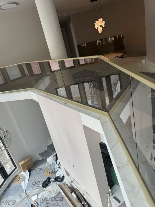 Balustrada sticla securizata