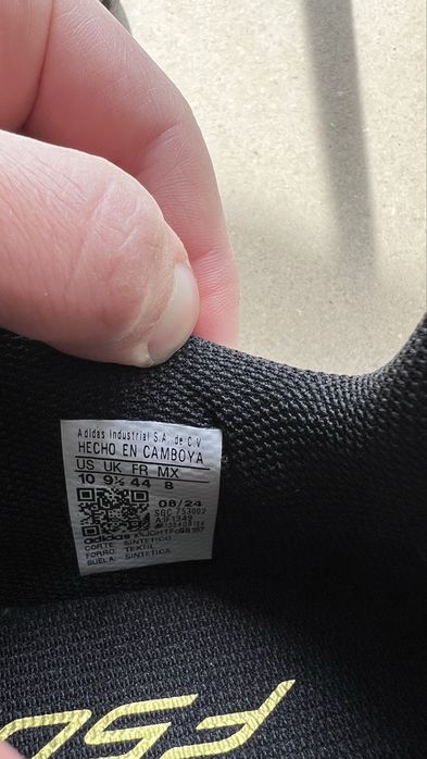 Adidas F50 мъжки стоножки, 44 номер, 28,5 см за изкуствена трева. Без забележки.