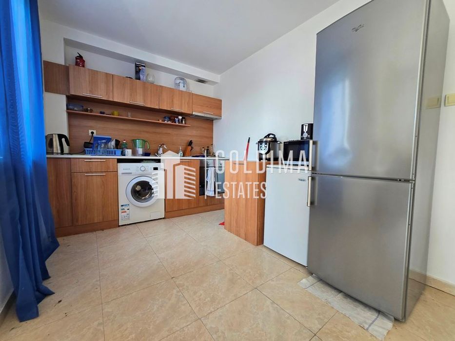 Продава се Тристаен апартамент в Свети Влас - 100 кв.м за 880 €/кв.м - Снимка #1