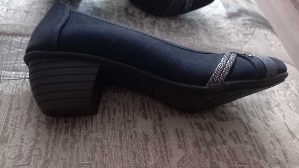 Дамски обувки, нови, ном.38