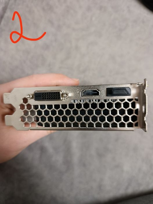 Продам видеокарты