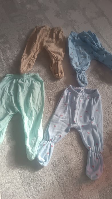 Комбинезоны для новорожденных