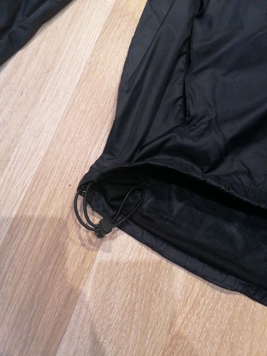 Ветровка на Nike размер л