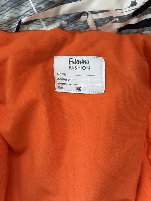 Продам зимнюю куртку на мальчика