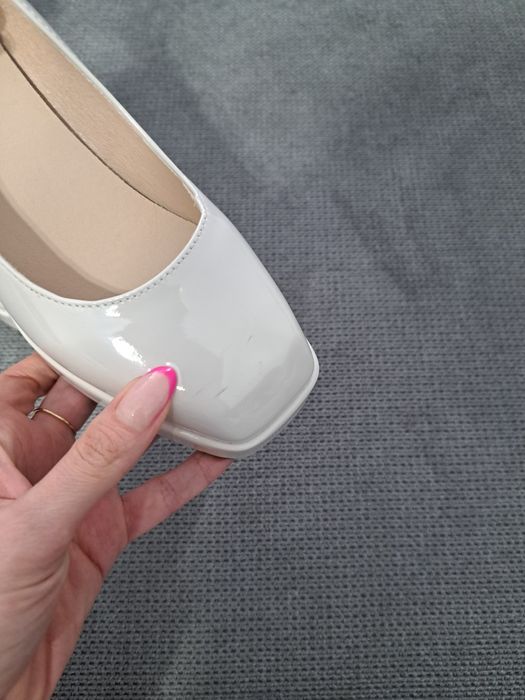 Нови кукленси обувки