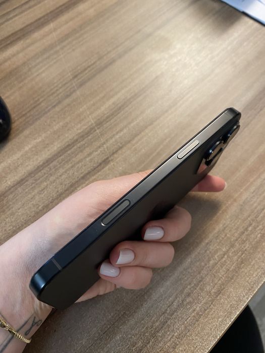 Vand Iphone 16 Pro Max