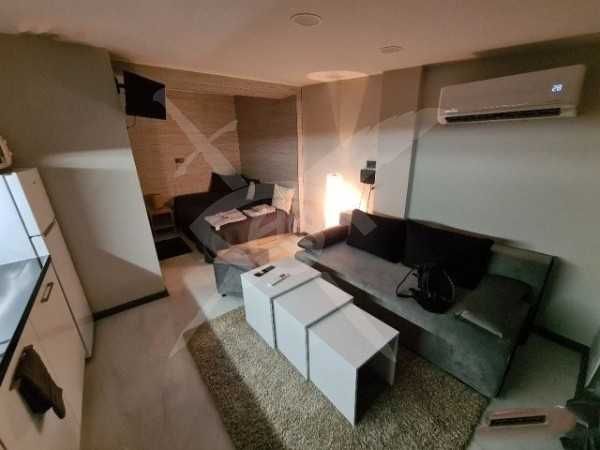 Дава се под наем Едностаен апартамент в Пловдив, Център - 25 кв.м за 35 € - Снимка #2