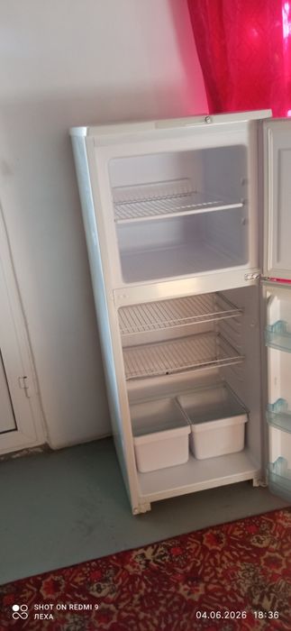 Продам холодильник бирюса