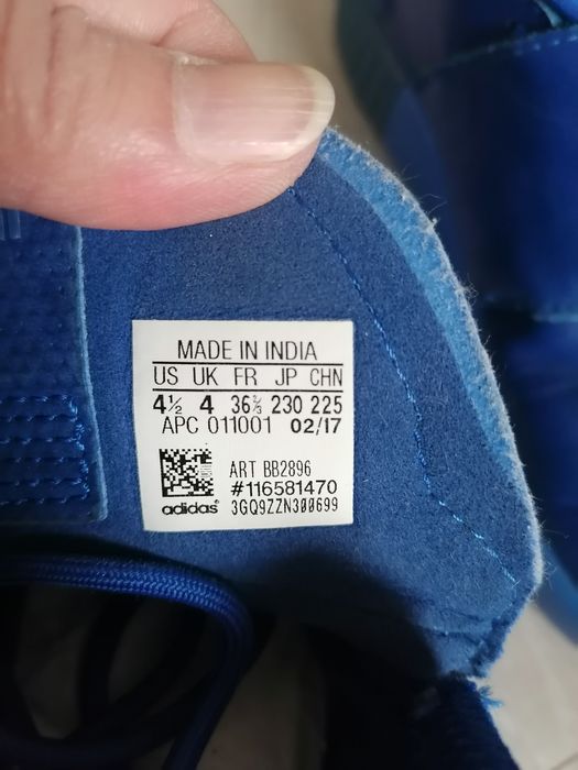 Кожени кецове Адидас за момче, 36 номер, с връзки и лепенки са. Удобни