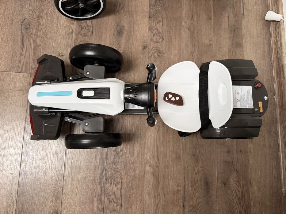 Kart electric pentru copii