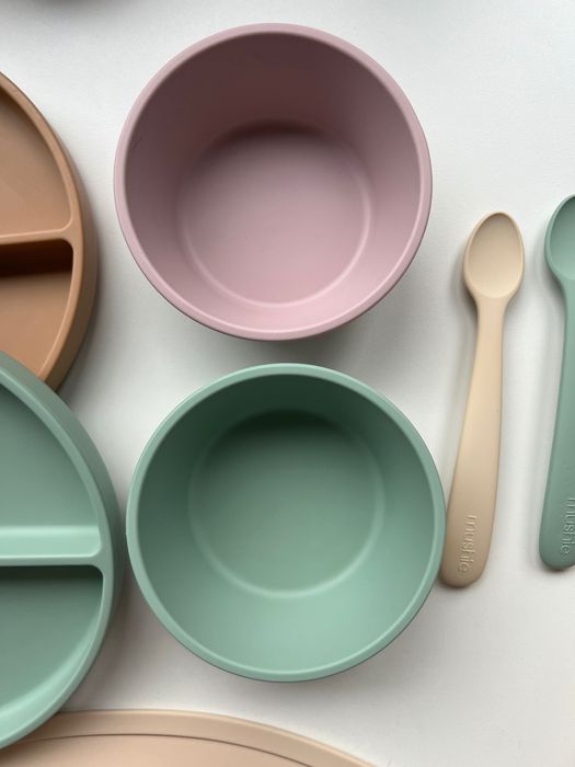Прибори за хранене Mushie
